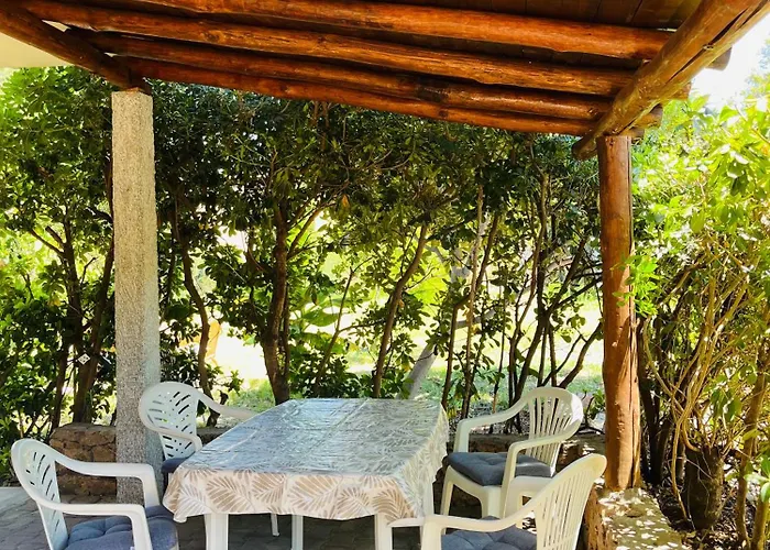 Casa Coghinas Corbezzolo 公寓